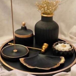 black and gold set